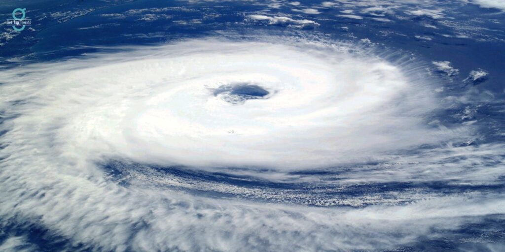 Cyclone Biparjoy approaches India, Pakistan 