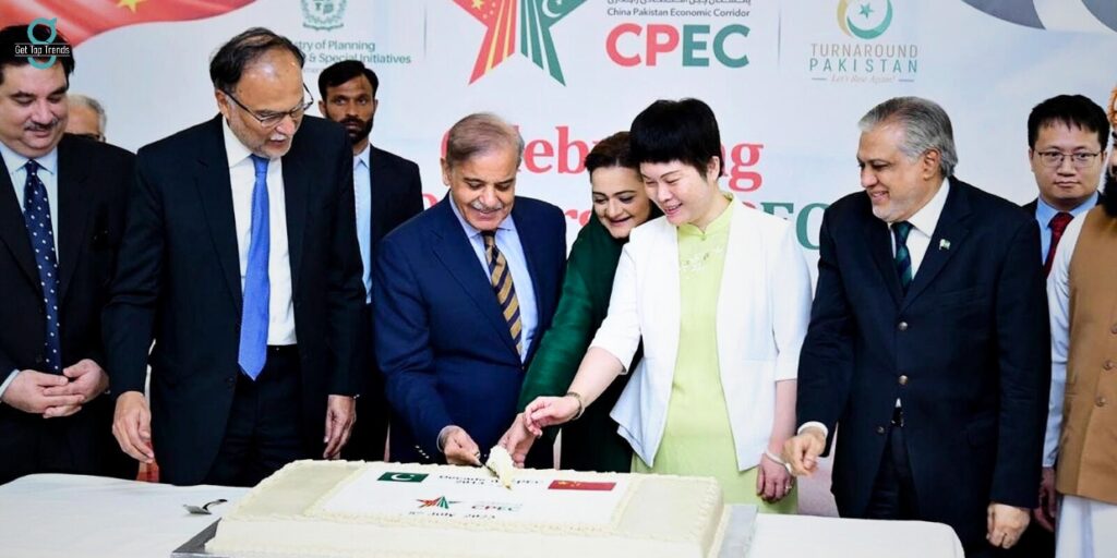 Chinese Deputy PM Celebrate 10th Anniversary of CPEC in Pakistan